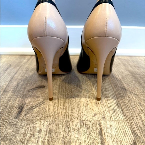 LK Bennett Black and Cream Topline Heels NEW - Picture 11 of 11